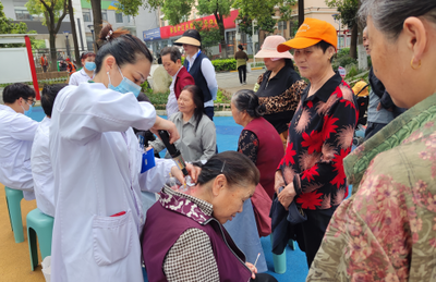 情暖端午 關愛老人 汪田社區開展系列為老服務活動之營養健康咨詢服務